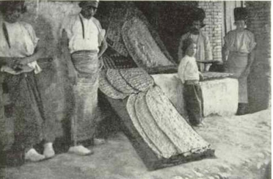 نانوایی در شیراز 