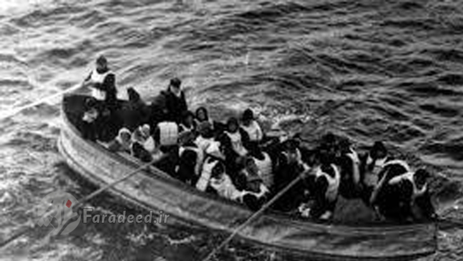 یکی از آخرین قایق‌های نجات یافته کشتی تایتانیک سال ۱۹۱۲