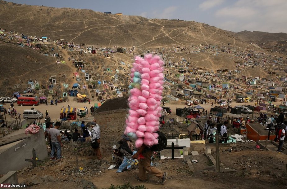 پشمک‌فروش دوره‌گرد در لیما