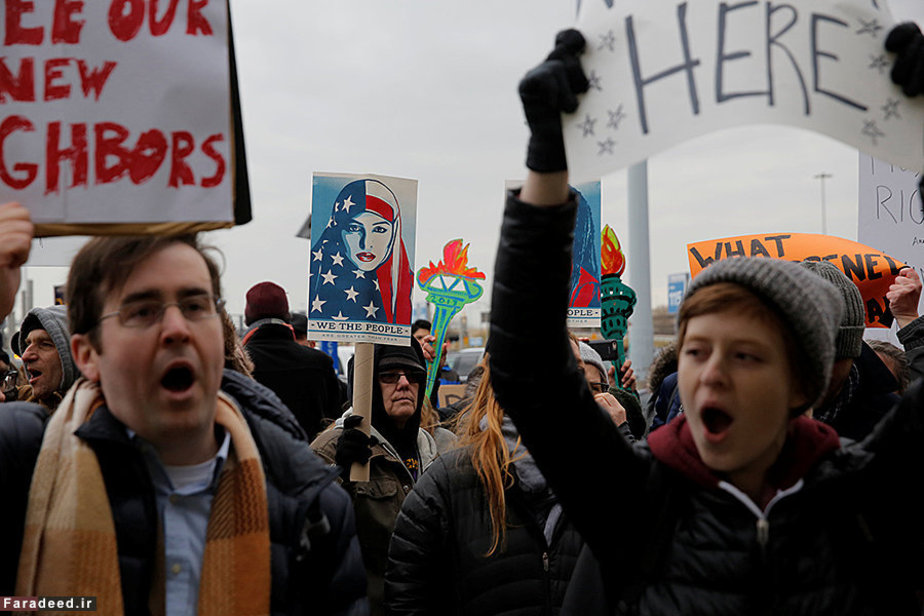 تظاهرات مخالفان فرمان ترامپ در فرودگاه جان اف کندی