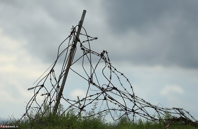 سیم خاردار یکی از ابزارهای کاربردی در آن نبرد بود