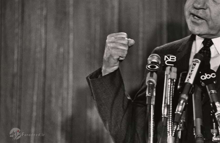 ریچارد نیکسون، ساحل میامی ،1968 : نامزد ریاست جمهوری پاسخگوی کنفرانس حزب جمهوری خواه است. 