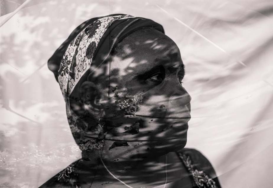مارگرت فیدلیس ۵۸ ساله که بوکوحرام شوهرش را کشت و او مانده و بچههایی که باید به تنهایی بزرگ کند