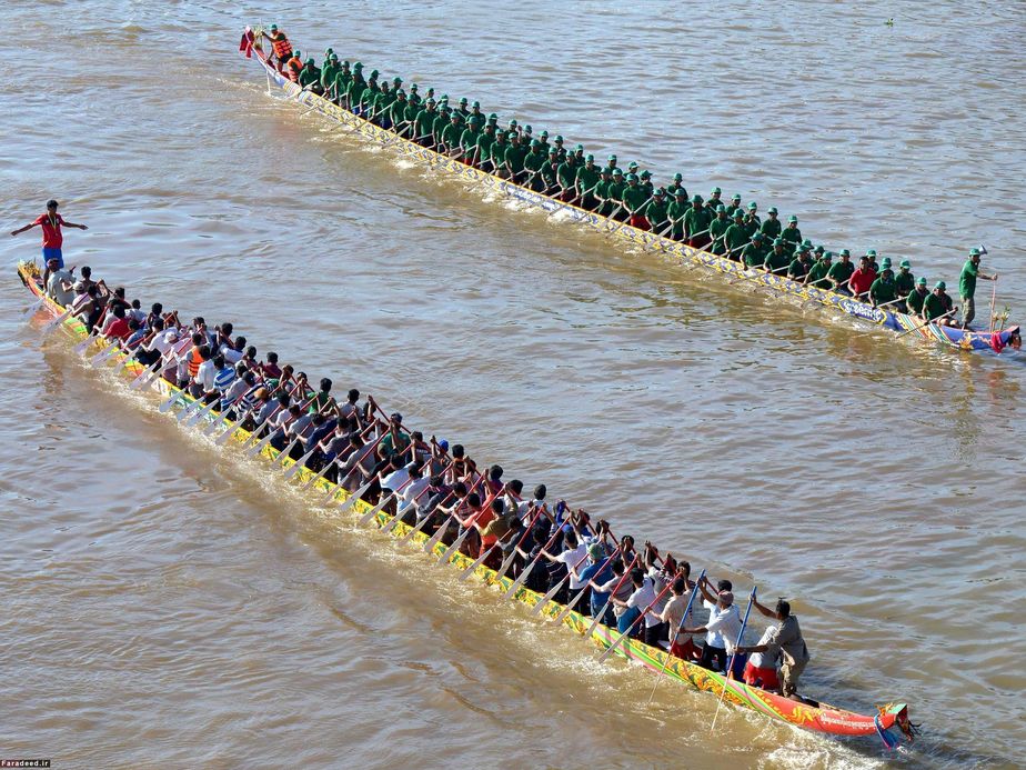 جشنواره سالانه دراگون بوت در کامبوج