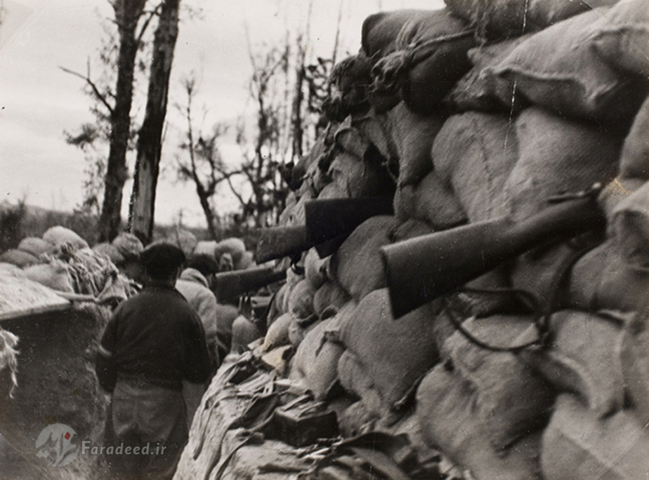 خاکریزها در خط مقدم نبرد در مادرید. سال 1936