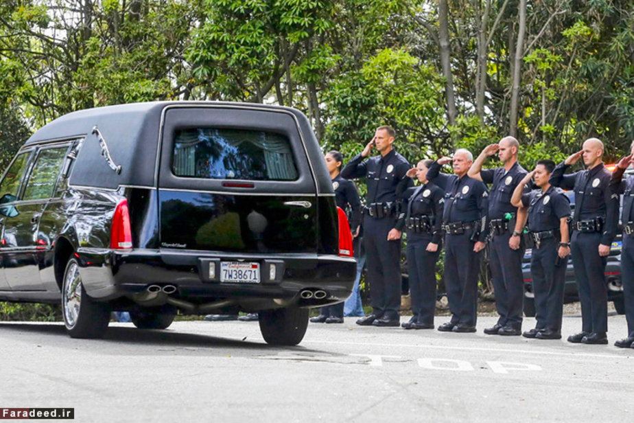 خودروی حامل تابوت نانسی ریگان، همسر رئیس‌جمهور پیشین آمریکا