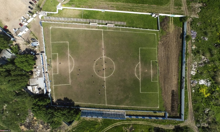 تصویر هوایی از زمین تیم فوتبال «کلوب سوسیال ای دپورتیوو لینیرس» در «سان خوستو» در حومه بوینوس آیرس آرژانتین