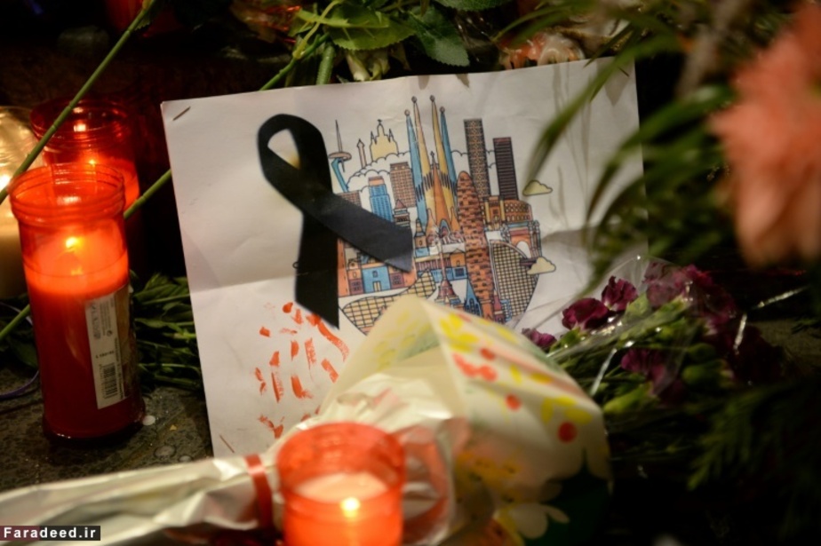 ادای احترام به قربانیان حملات تروریستی در بارسلونا