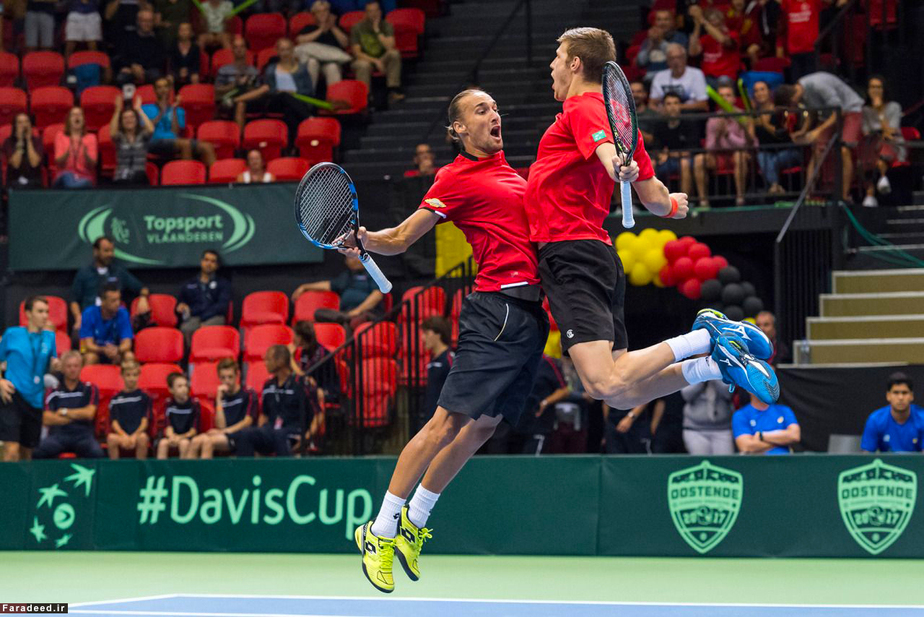 شادی برای پیروزی در مسابقه تنیس جام دیویس گلاسکو