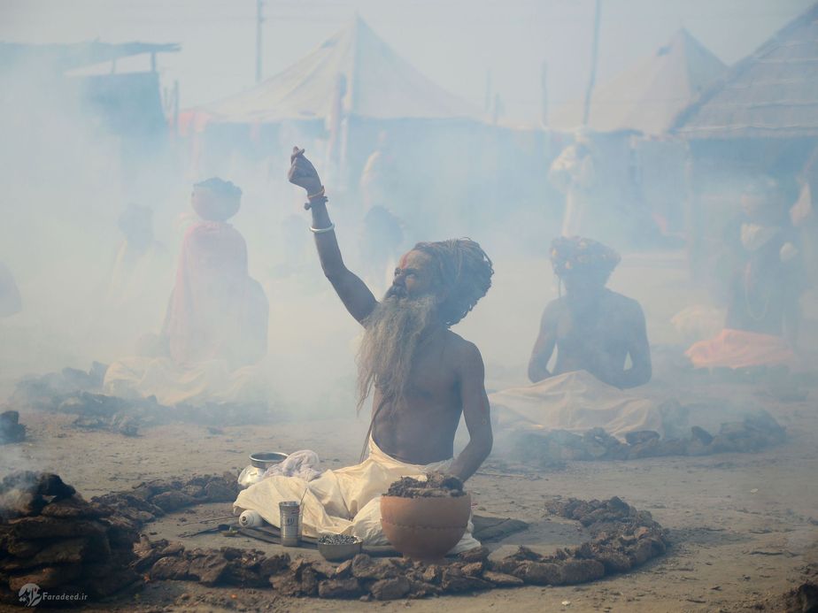 مراسم سوزاندن مدفوع گاو.(هند)