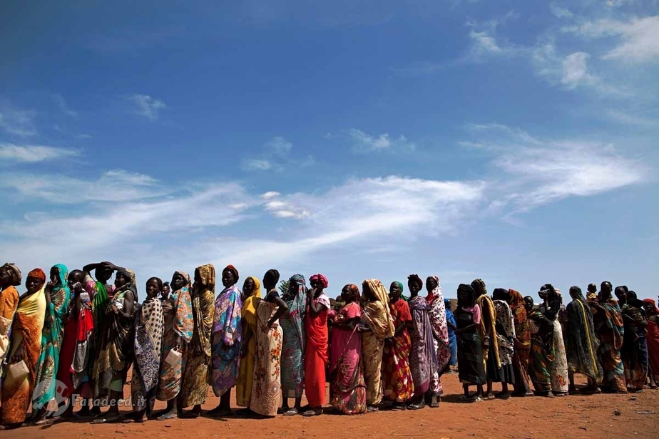 افرادی زیادی به دلیل بحران غذا، خانه و آشیانه خود را از دست داده‌اند