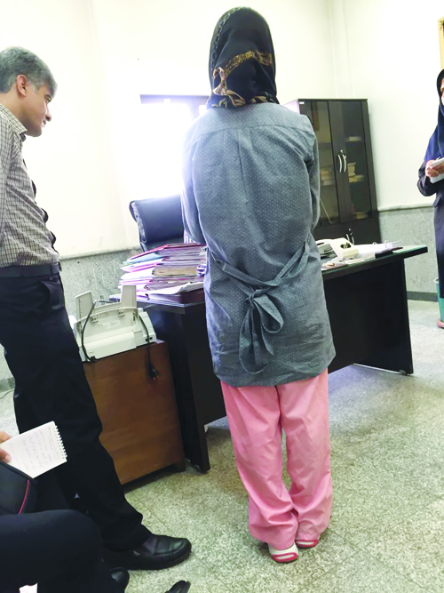 دندانپزشکی که اسیدپاش شد!