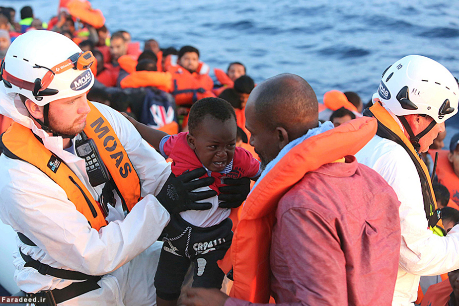 نجات مهاجران و پناهندگان از دریای مدیترانه