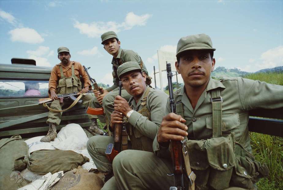 1984- سربازان خلق ساندینیستا سربازان جنبش مردم‌سالاری ساندینیستا در نیکلاراگوئه که توسط دولت این کشور برای دفاع از نیروهای مقاومت نیکاراگوئه ایجاد شد. 